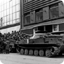 Tanky v pražské ulici Na Poříčí, 22. srpen 1968 (Foto: Jan Palach)