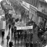 Les services de sécurité ne sont pas intervenus contre les processions. Sur la photo, la procession des étudiants, professeurs et employés de la Haute école des mines, dans la ville d´Ostrava, 24 janvier 1969. (Source : ČTK, photo : Věněk Švorčík)