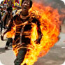 Tibeťan Džampäl Ješe se zapálil na demonstraci v Dillí 16. března 2012. Rozsáhlým popáleninám podlehl v nemocnici (foto: Manish Swarup, zdroj: ČTK/AFP) 